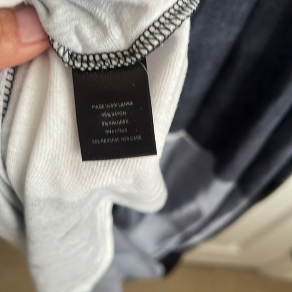 Simply Vera by Vera Wang size‎ medium t-shirt dress - Picture 6 of 6